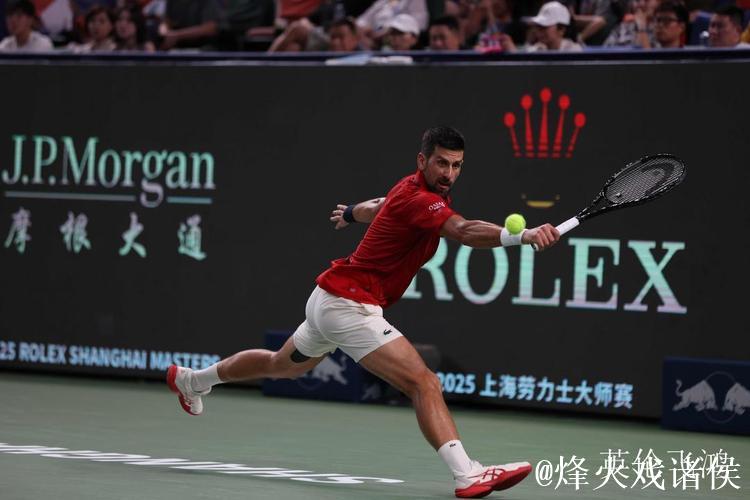 德约科维奇直落两盘获胜 第10次跻身上海大师赛四强